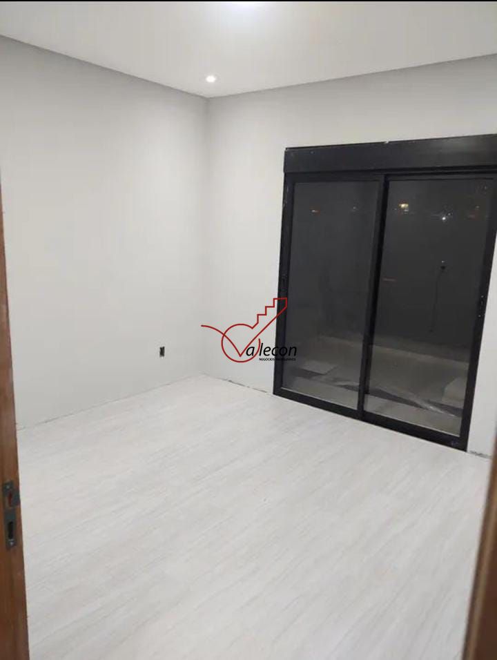 Sobrado à venda com 3 quartos, 266m² - Foto 3