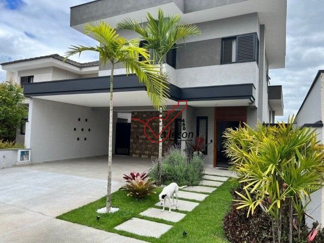 Excelente casa alto padrão no condomínio Floradas da Serra.
