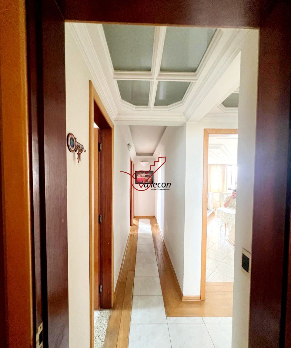 Apartamento à venda com 3 quartos, 146m² - Foto 11