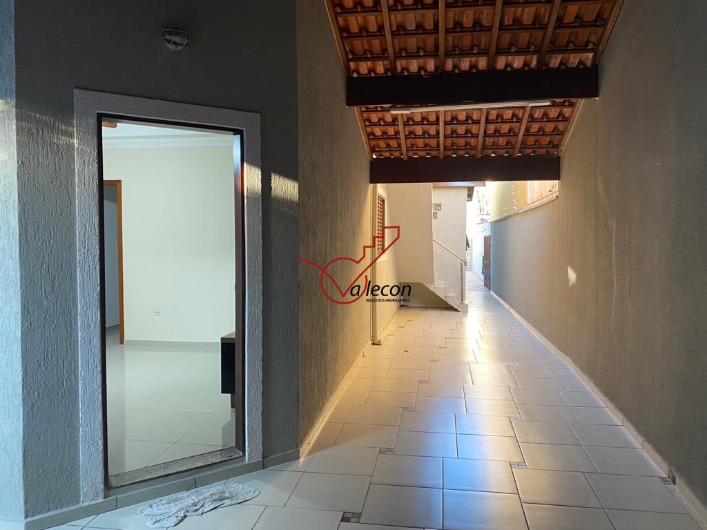 Casa à venda com 3 quartos, 181m² - Foto 6