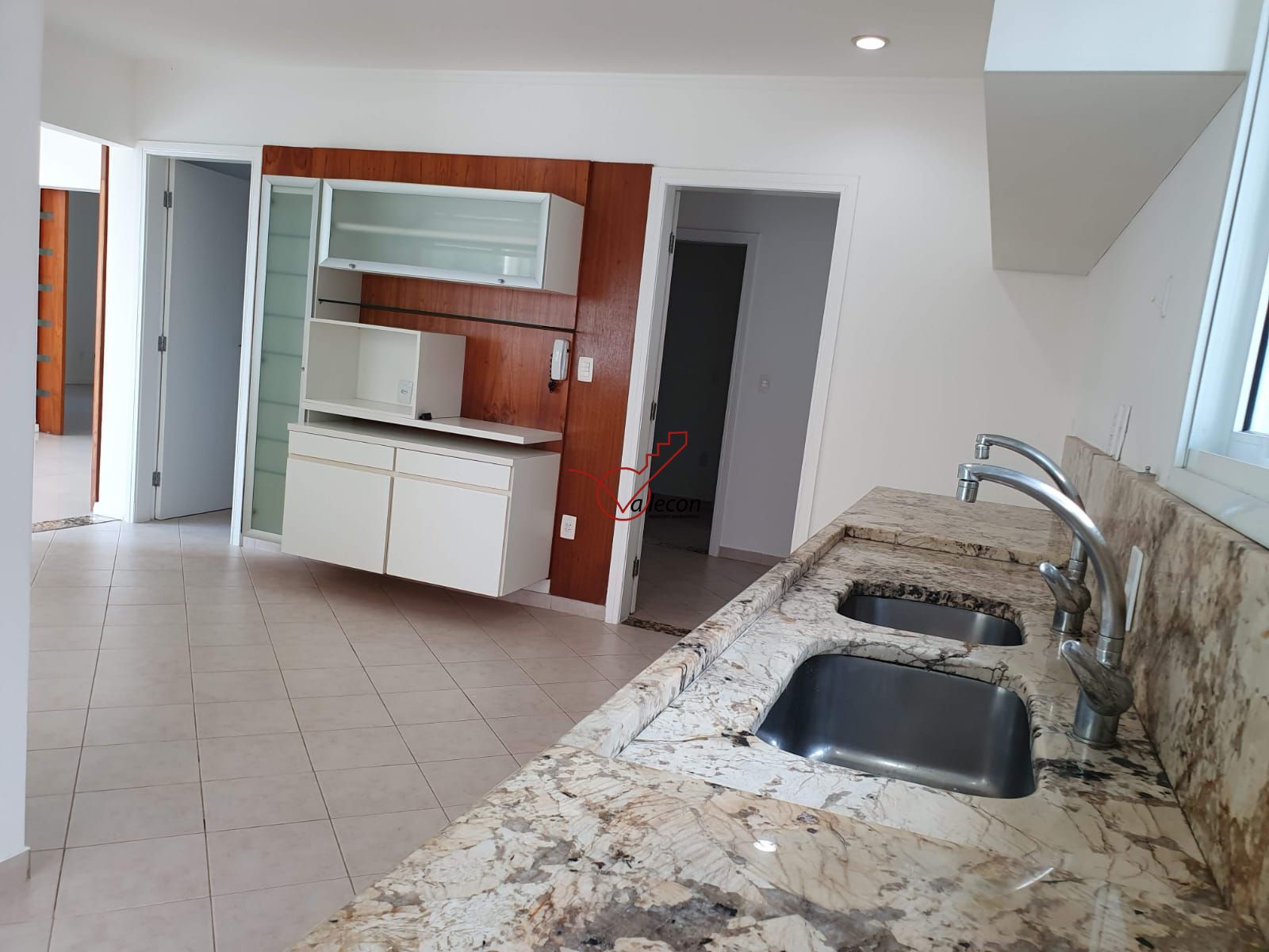 Sobrado à venda e aluguel com 4 quartos, 480m² - Foto 22