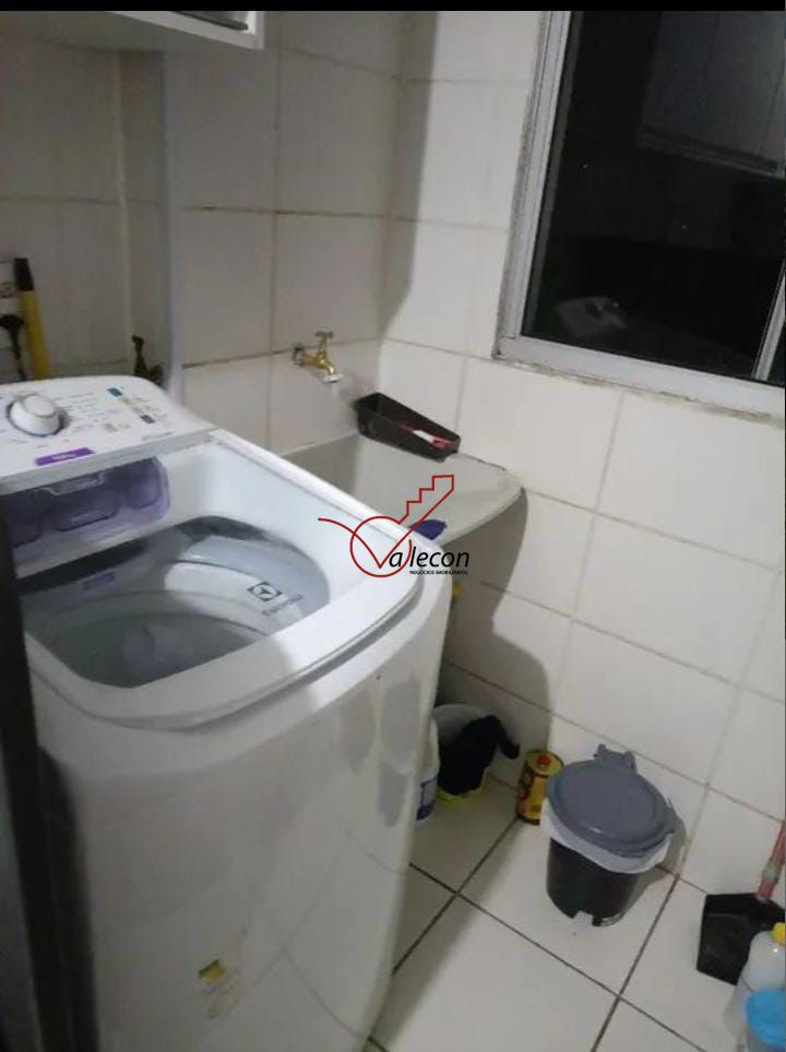 Apartamento à venda com 2 quartos, 59m² - Foto 4