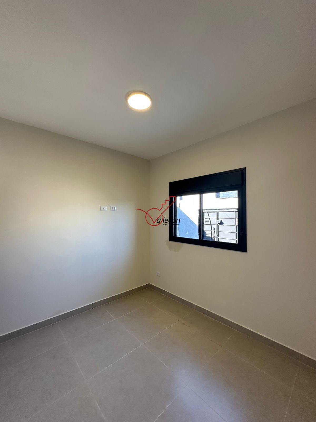 Casa à venda com 3 quartos, 99m² - Foto 13