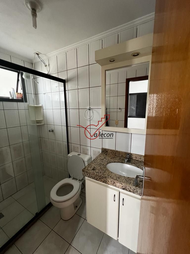 Apartamento para alugar com 3 quartos, 85m² - Foto 9