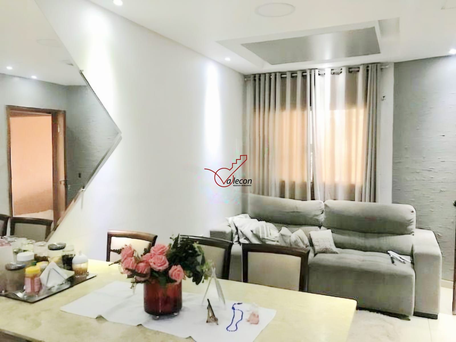 Sobrado, 3 quartos, 250 m² - Foto 2