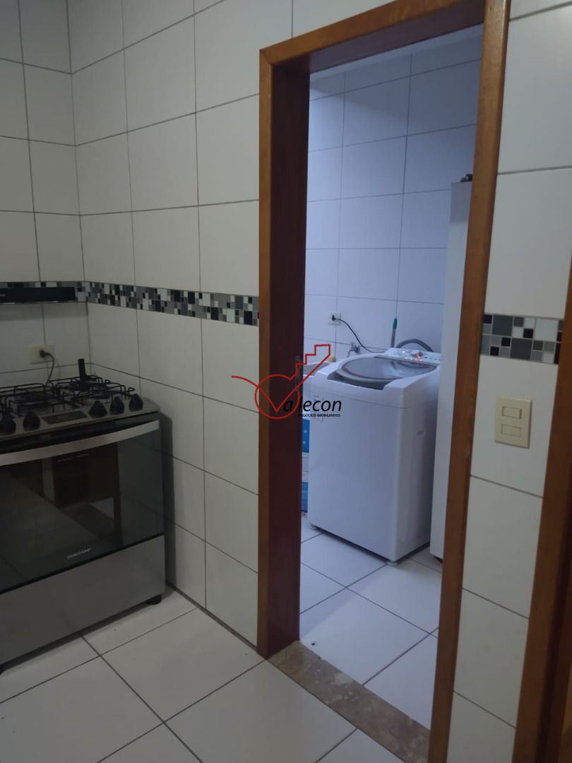 Casa à venda com 3 quartos, 125m² - Foto 8