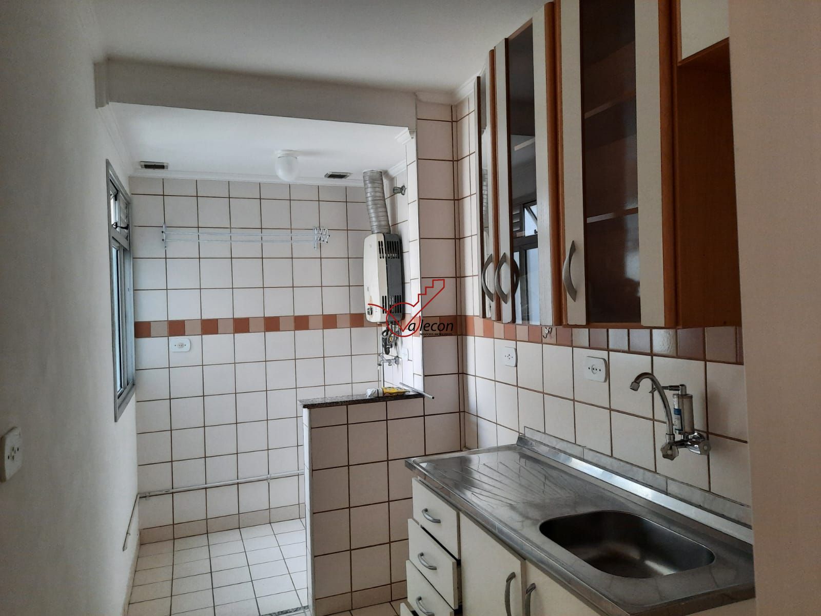 Apartamento à venda com 2 quartos, 60m² - Foto 1