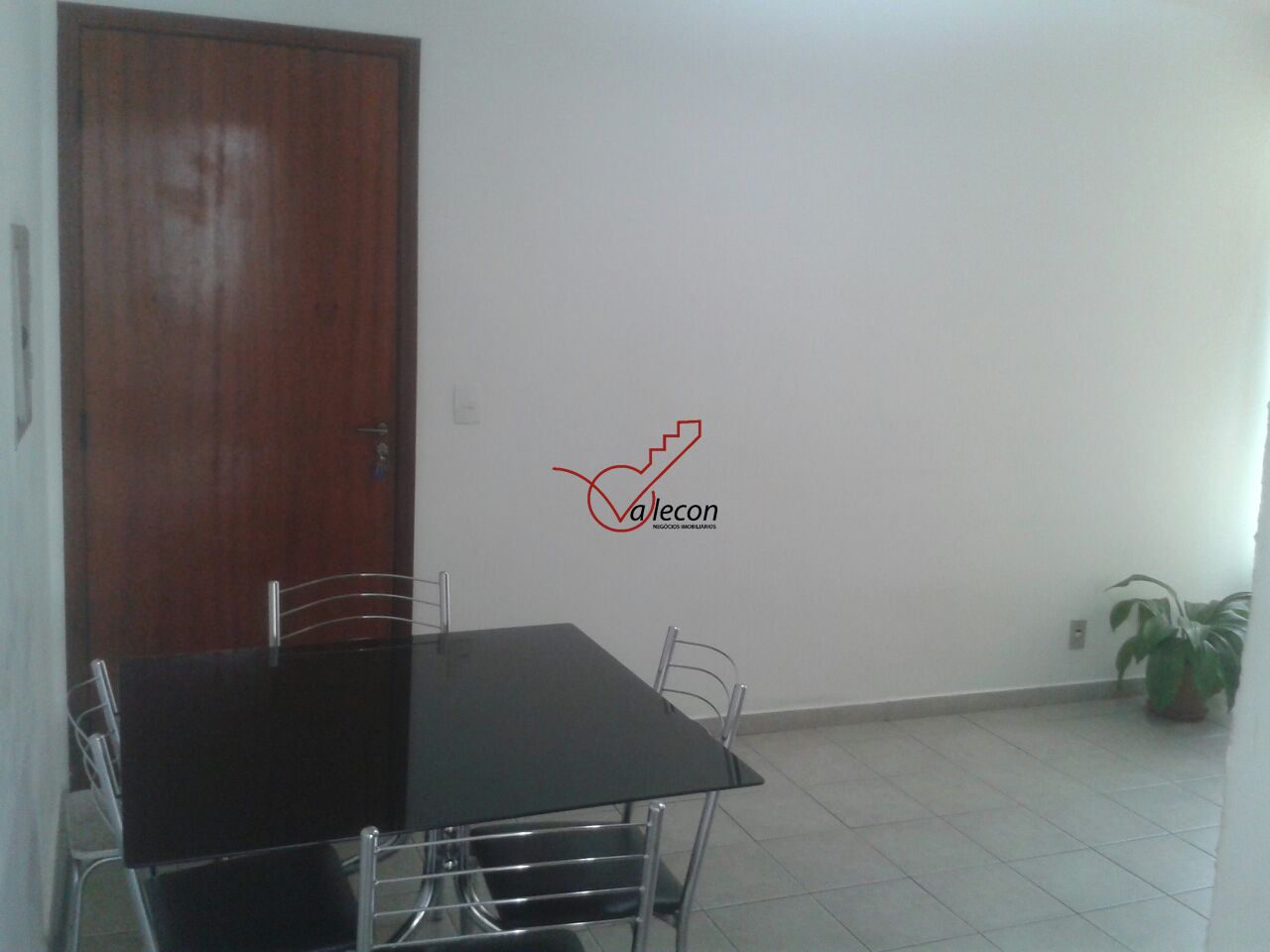 Apartamento à venda com 2 quartos, 55m² - Foto 2