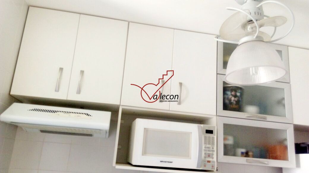 Apartamento para alugar com 2 quartos, 50m² - Foto 8