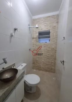 Casa à venda com 2 quartos, 55m² - Foto 8