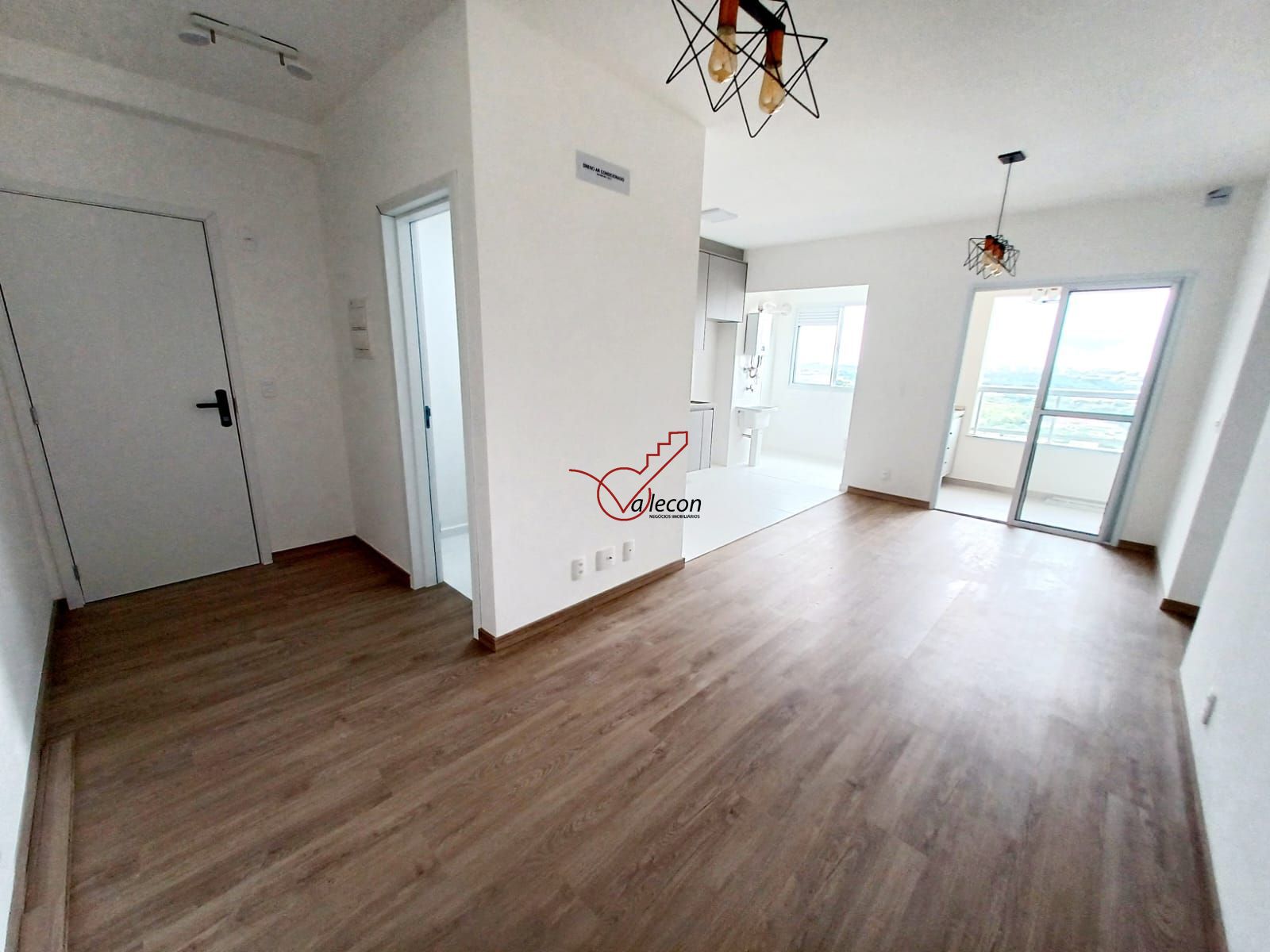 Apartamento para alugar com 2 quartos, 68m² - Foto 4