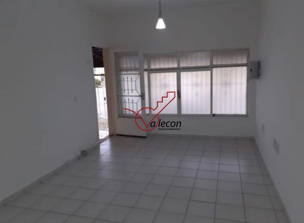 Casa à venda com 5 quartos, 217m² - Foto 5