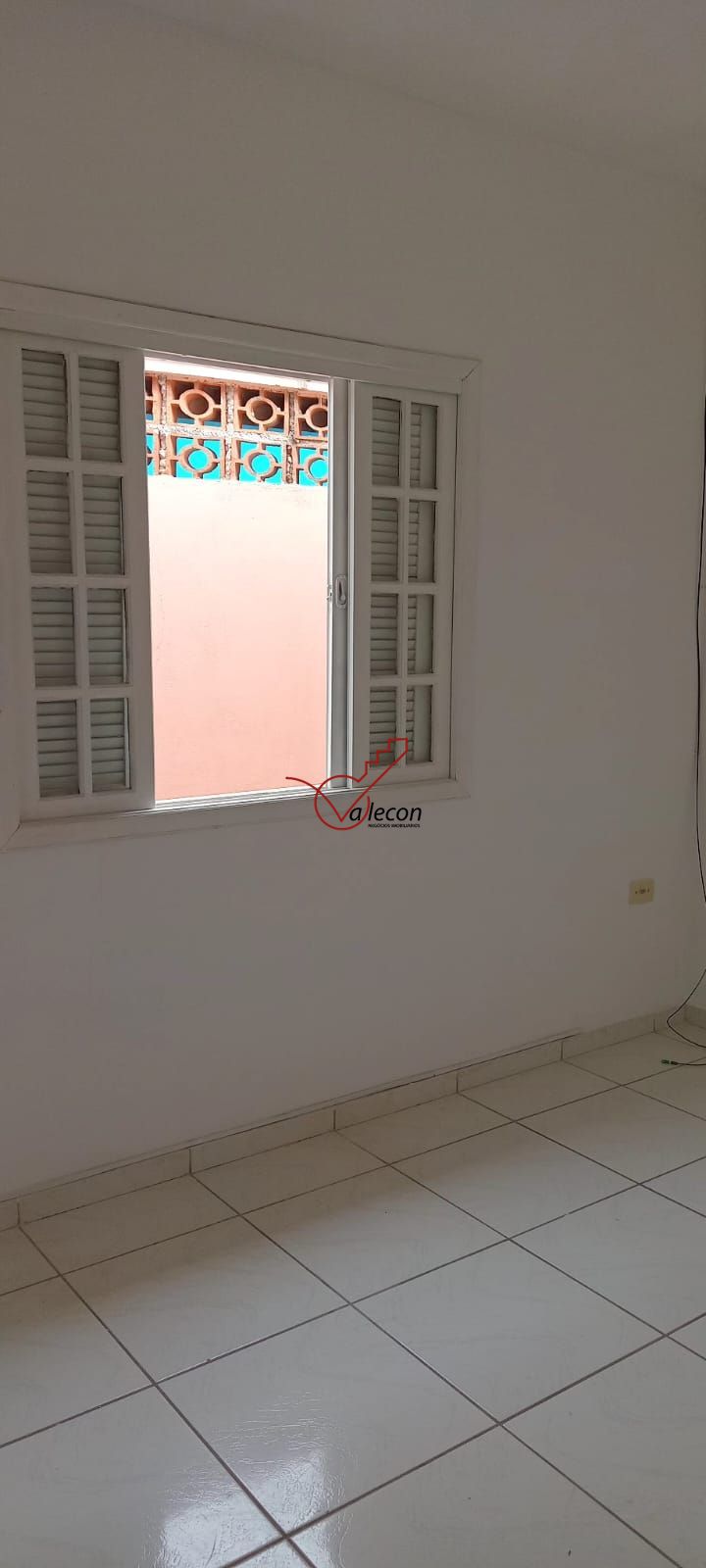 Casa para alugar com 3 quartos, 101m² - Foto 12