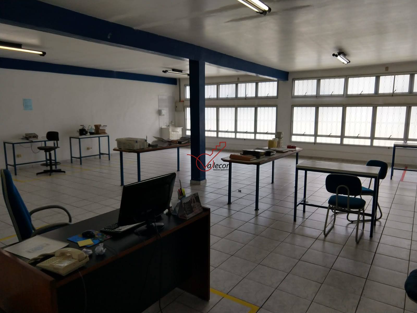 Prédio Inteiro à venda com 10 quartos, 1000m² - Foto 3