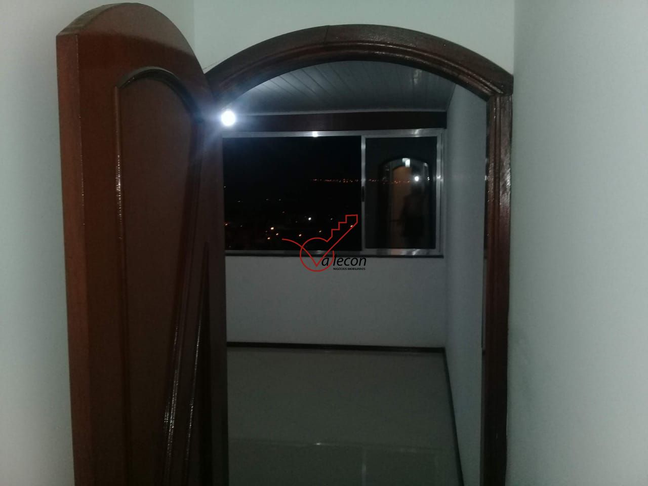 Sobrado à venda com 3 quartos, 220m² - Foto 4