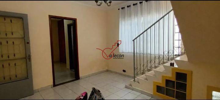 Casa à venda com 3 quartos, 110m² - Foto 2