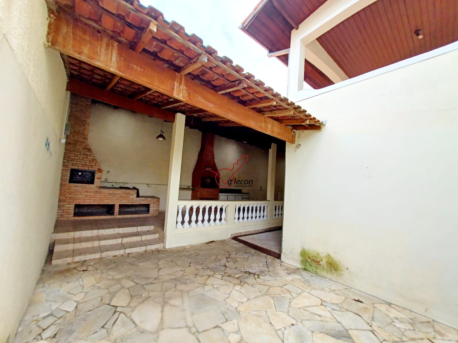 Sobrado à venda com 4 quartos, 325m² - Foto 44