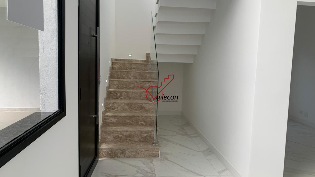 Casa à venda com 3 quartos, 193m² - Foto 9