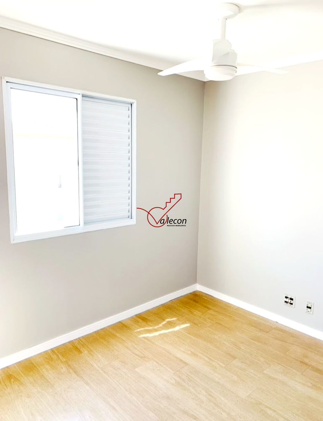 Apartamento à venda com 2 quartos, 54m² - Foto 13
