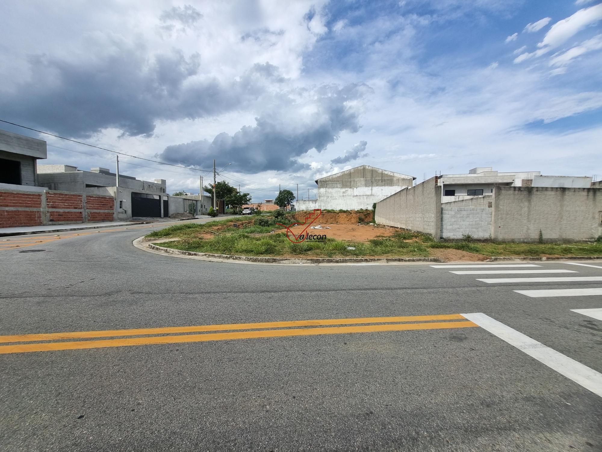 Loteamento e Condomínio, 450 m² - Foto 9