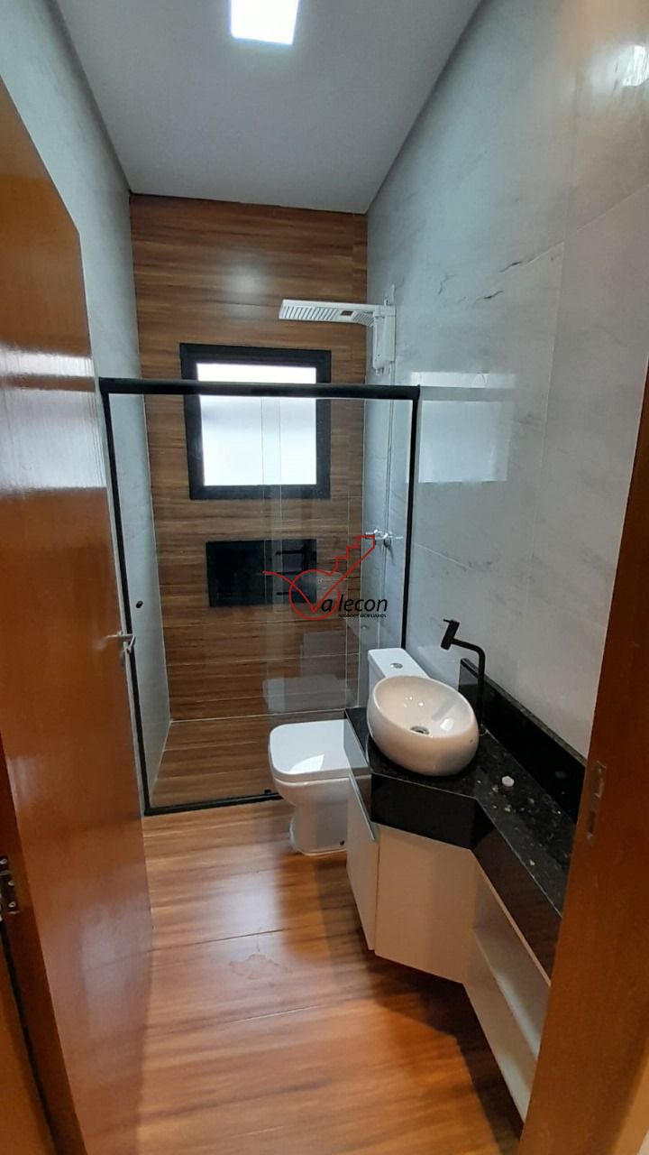 Casa à venda com 3 quartos, 300m² - Foto 19