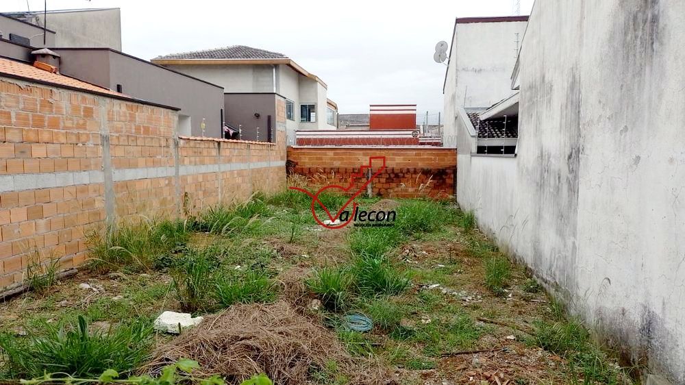 Terreno à Venda no Residencial Santa Paula em Jacarei!