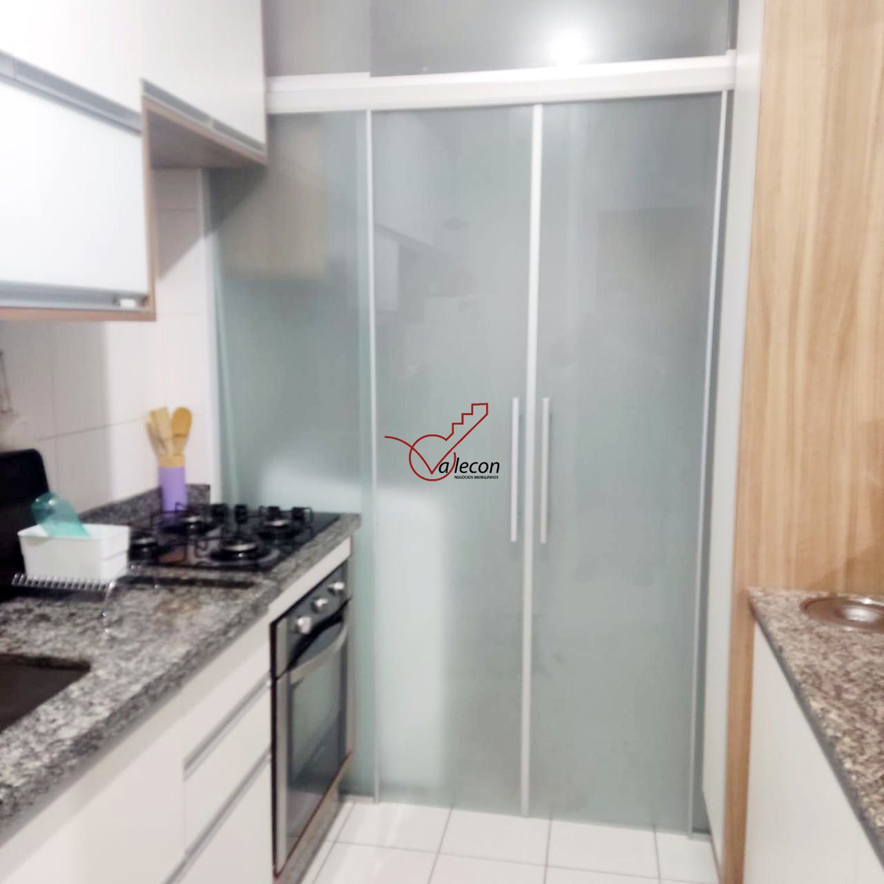 Apartamento à venda com 2 quartos, 77m² - Foto 6