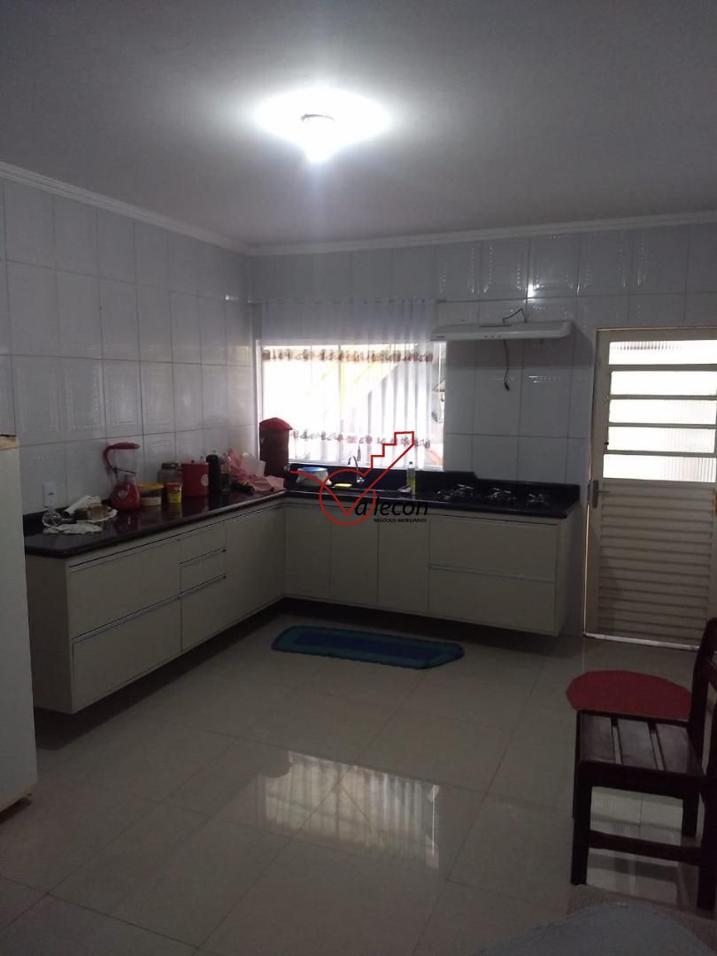 Sobrado à venda com 4 quartos, 90m² - Foto 5