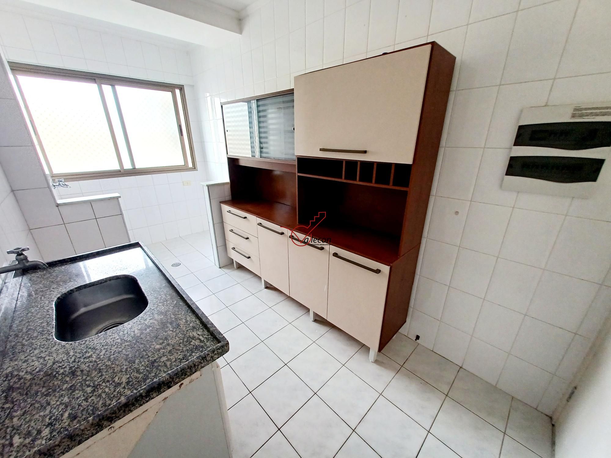 Apartamento para alugar com 2 quartos, 65m² - Foto 2