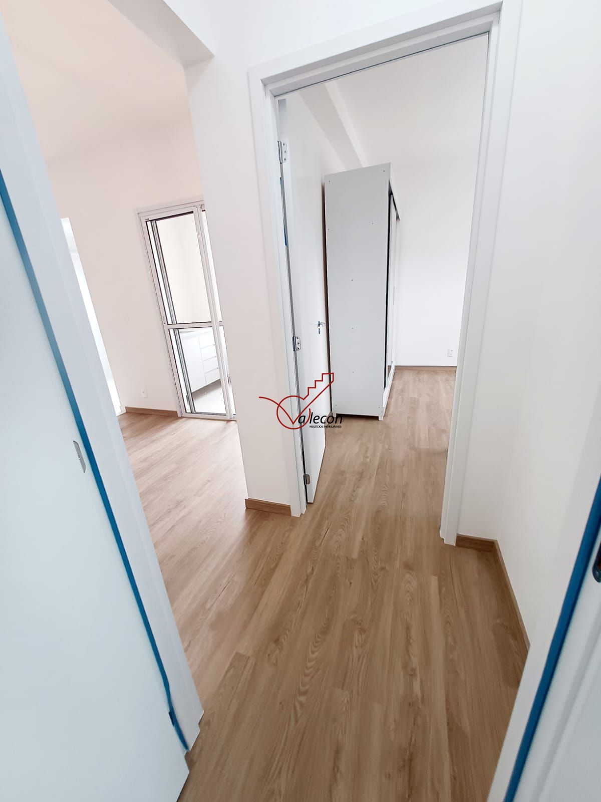 Apartamento para alugar com 2 quartos, 68m² - Foto 10