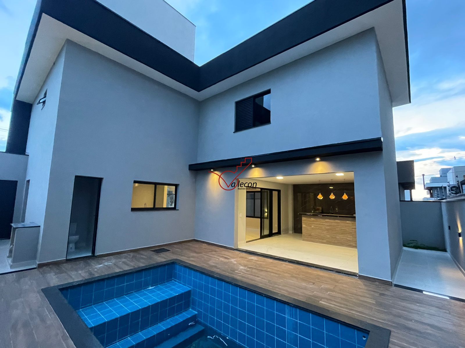 Casa de Condomínio à venda com 3 quartos, 250m² - Foto 7