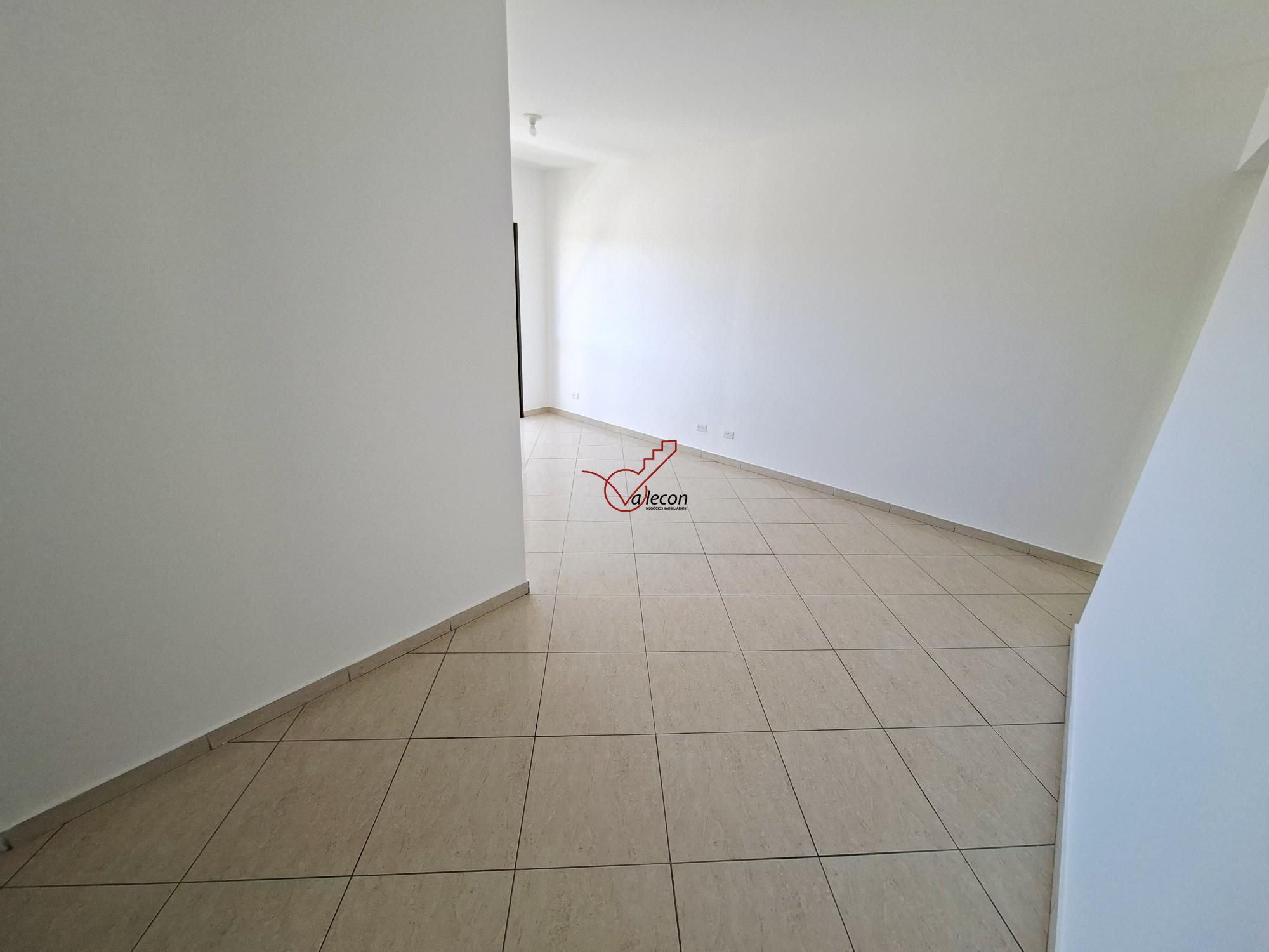 Apartamento para alugar com 3 quartos, 75m² - Foto 9