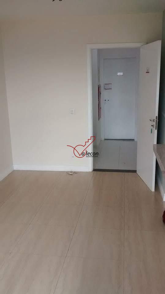 Apartamento à venda com 2 quartos, 58m² - Foto 3