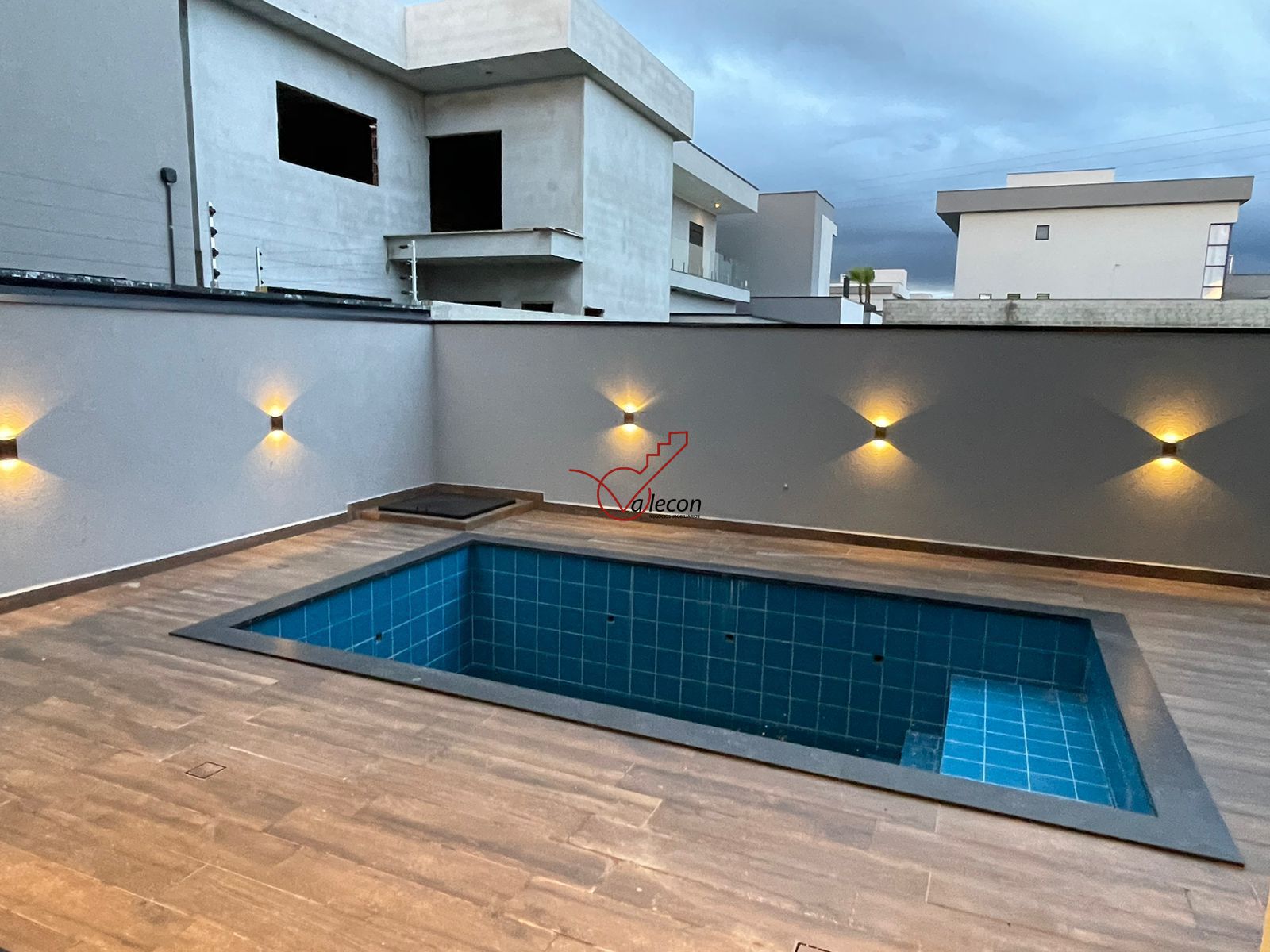 Casa de Condomínio à venda com 3 quartos, 250m² - Foto 6