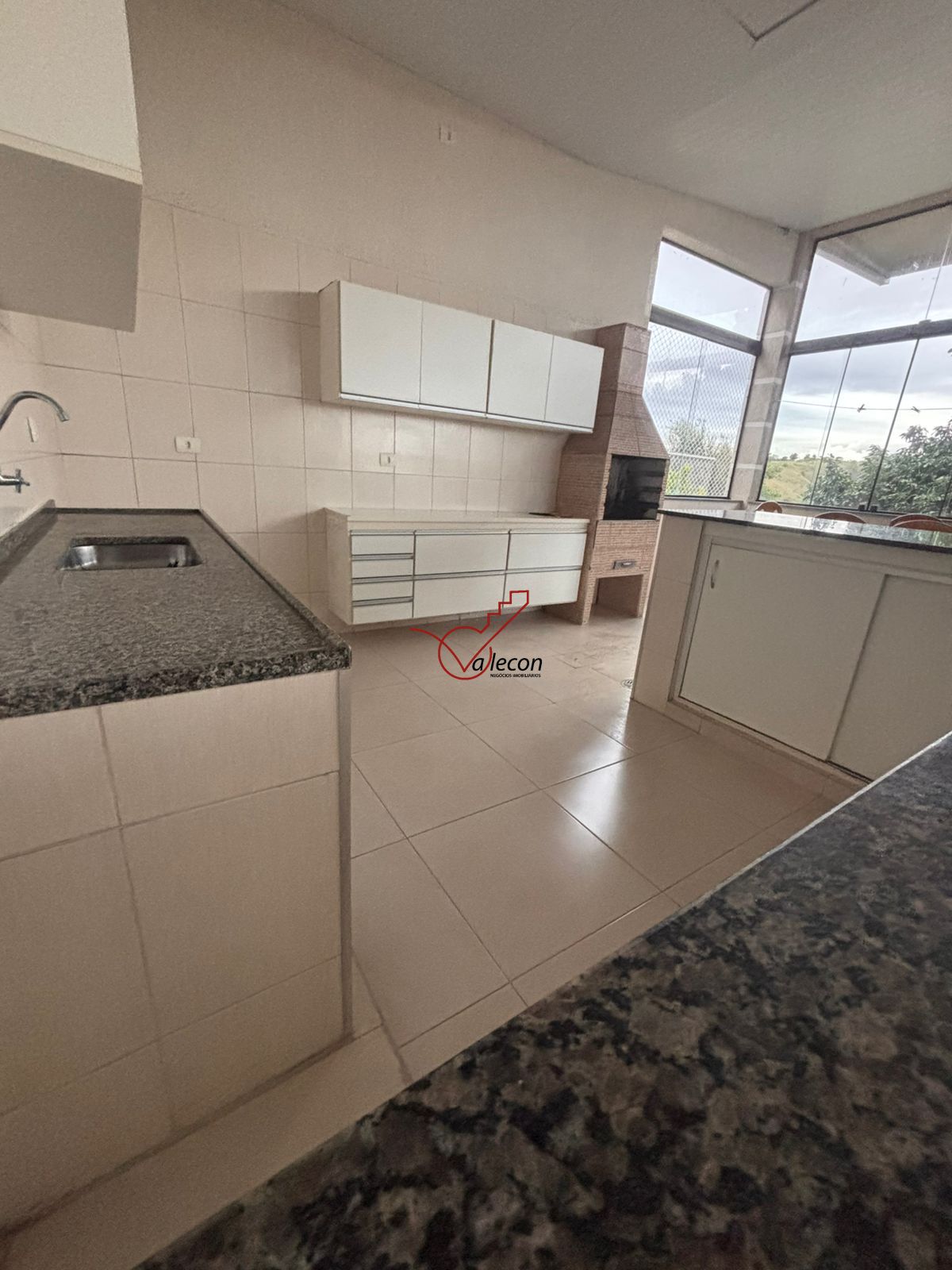 Casa à venda com 4 quartos, 440m² - Foto 34