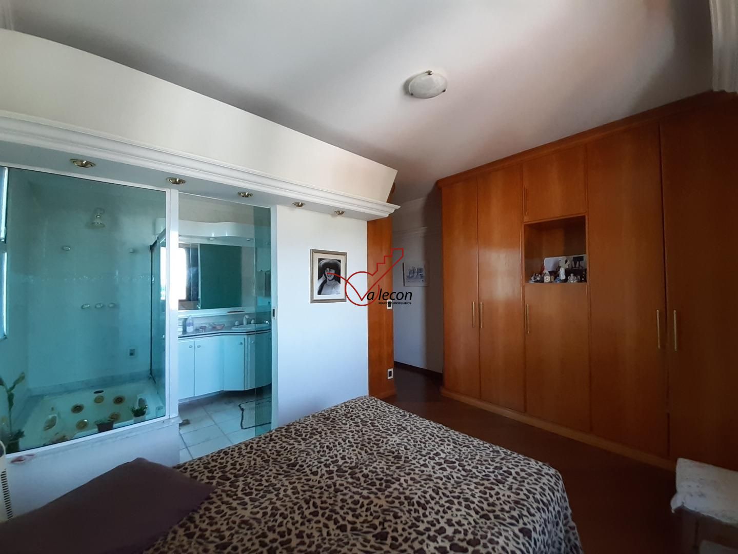 Apartamento à venda com 3 quartos, 135m² - Foto 6