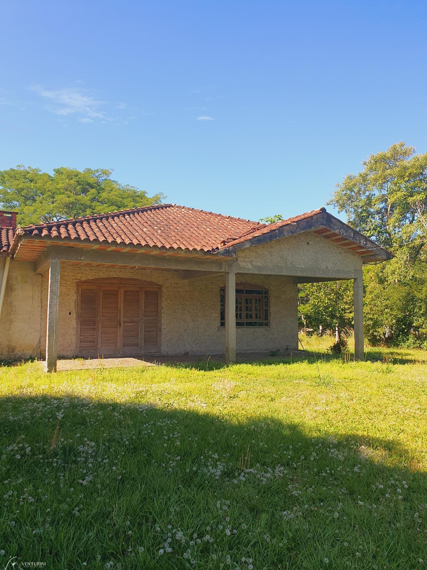 Fazenda à venda com 4 quartos, 231m² - Foto 2