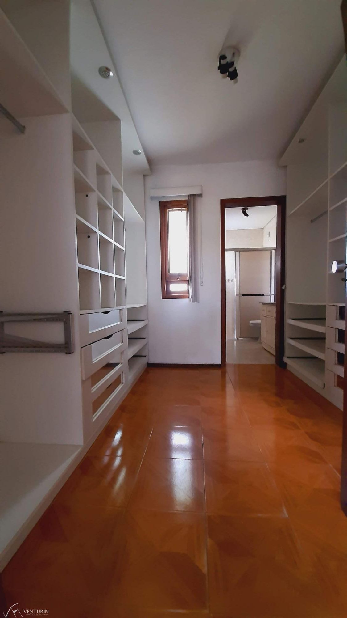 Casa à venda com 3 quartos, 183m² - Foto 14