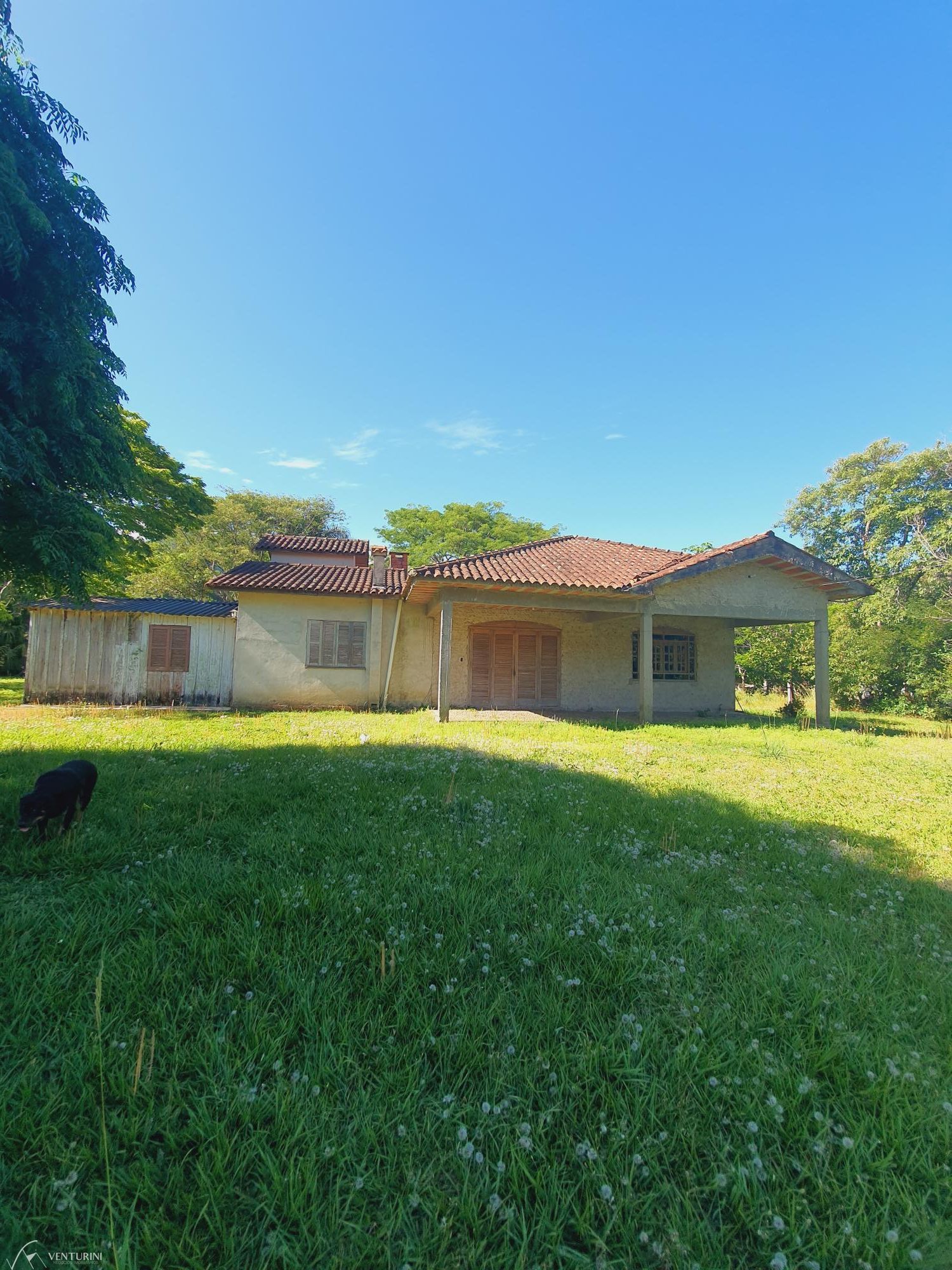 Chácara à venda com 4 quartos, 231m² - Foto 4