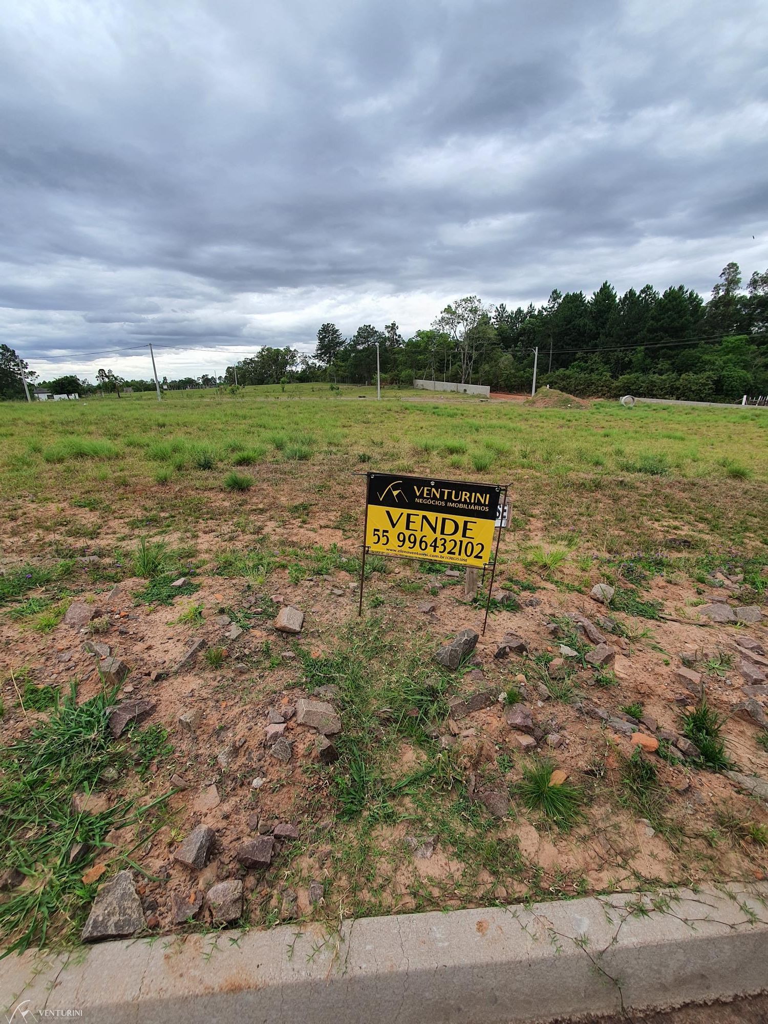 Terreno à venda, 350m² - Foto 1