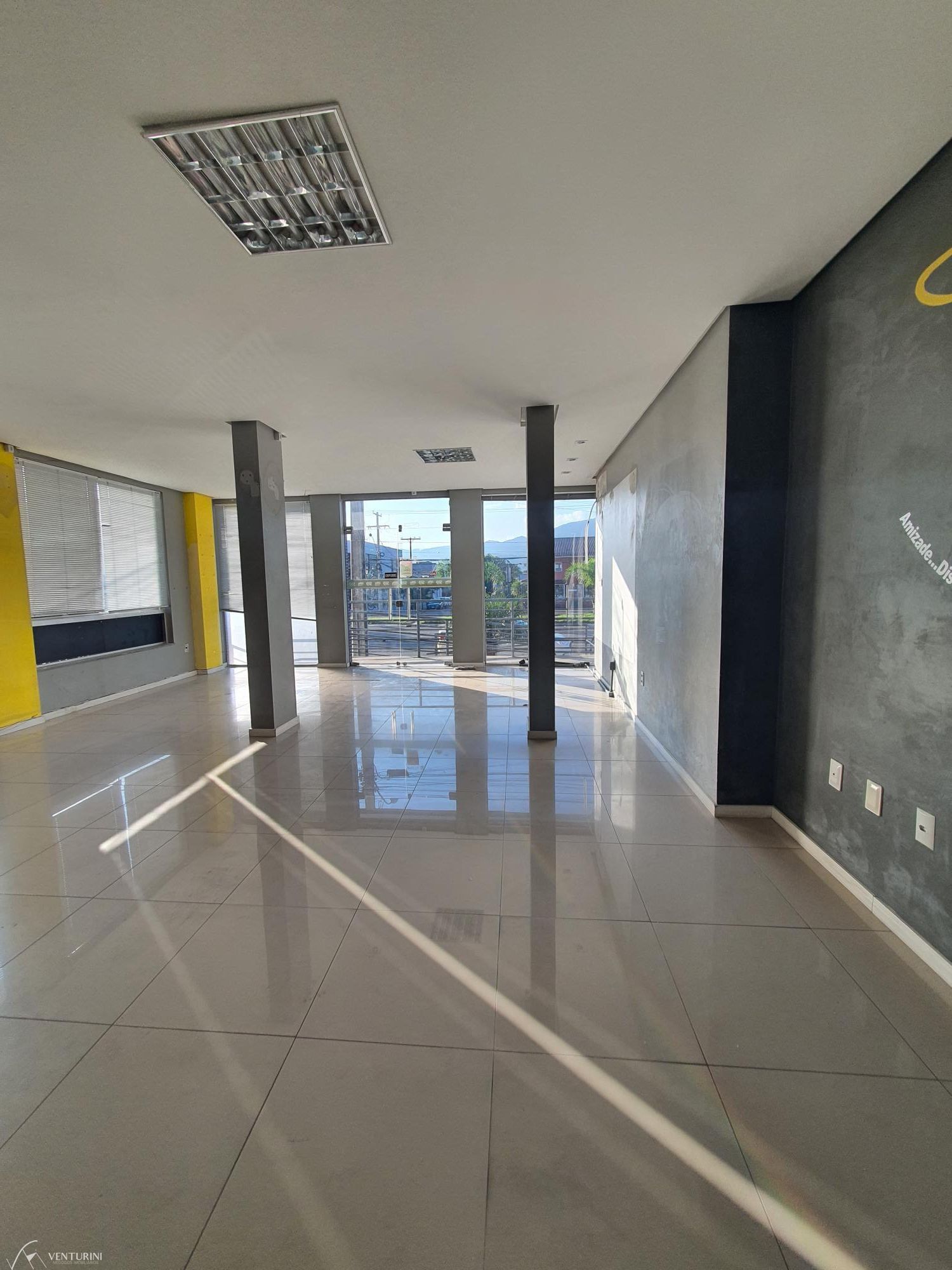 Loja-Salão à venda e aluguel com 1 quarto, 232m² - Foto 12