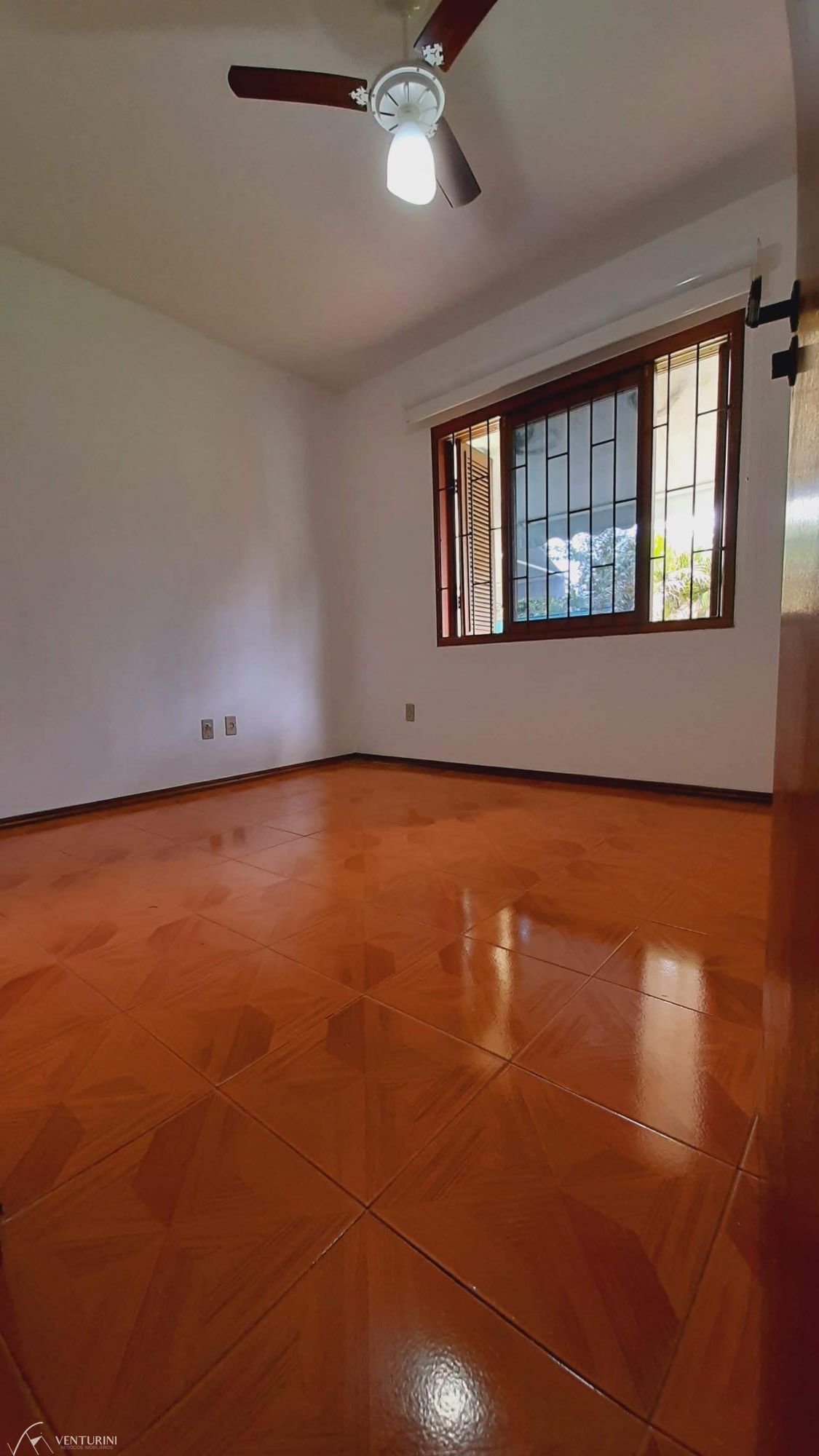 Casa à venda com 3 quartos, 183m² - Foto 8