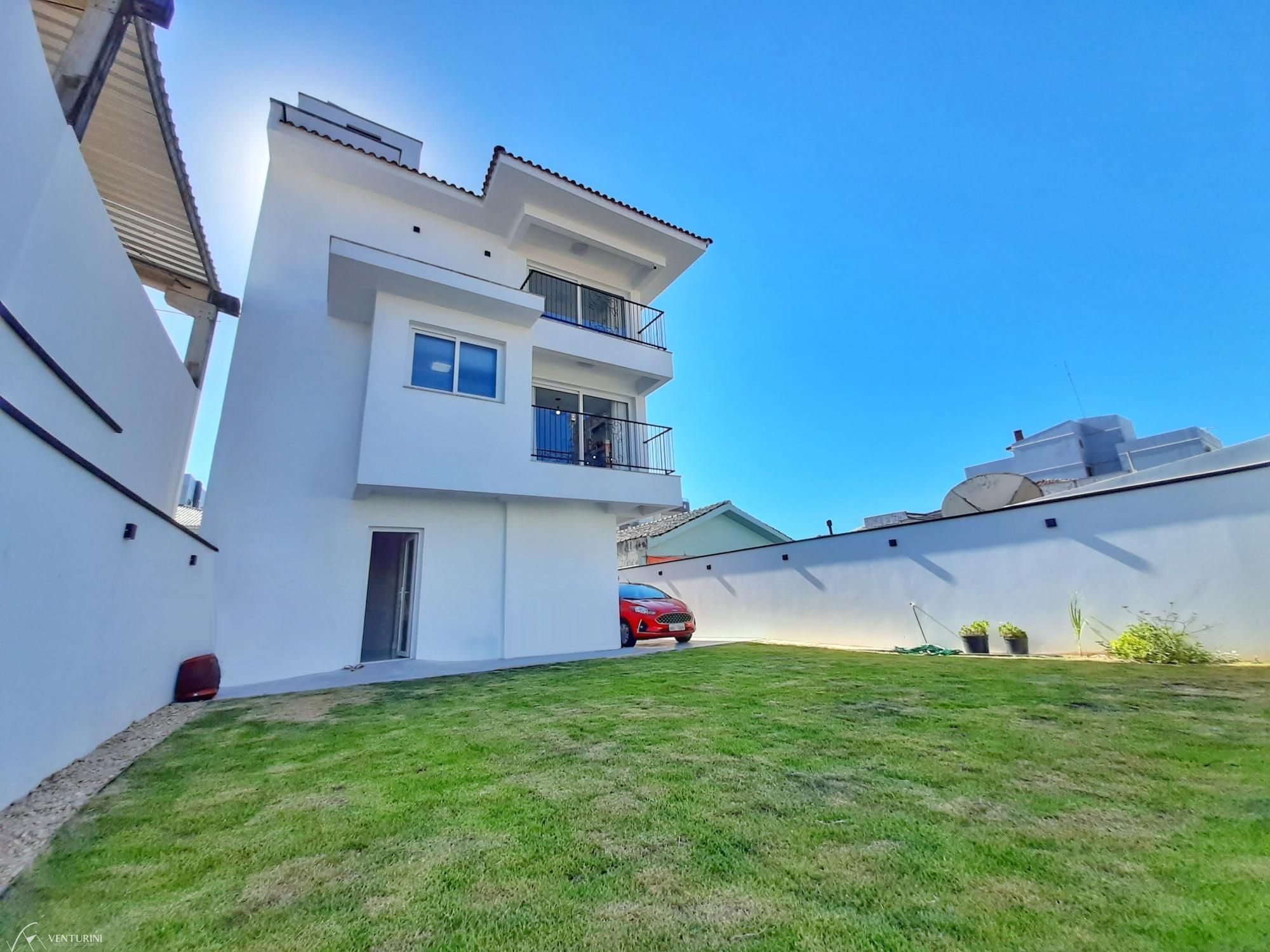 Casa, 3 quartos, 260 m² - Foto 1