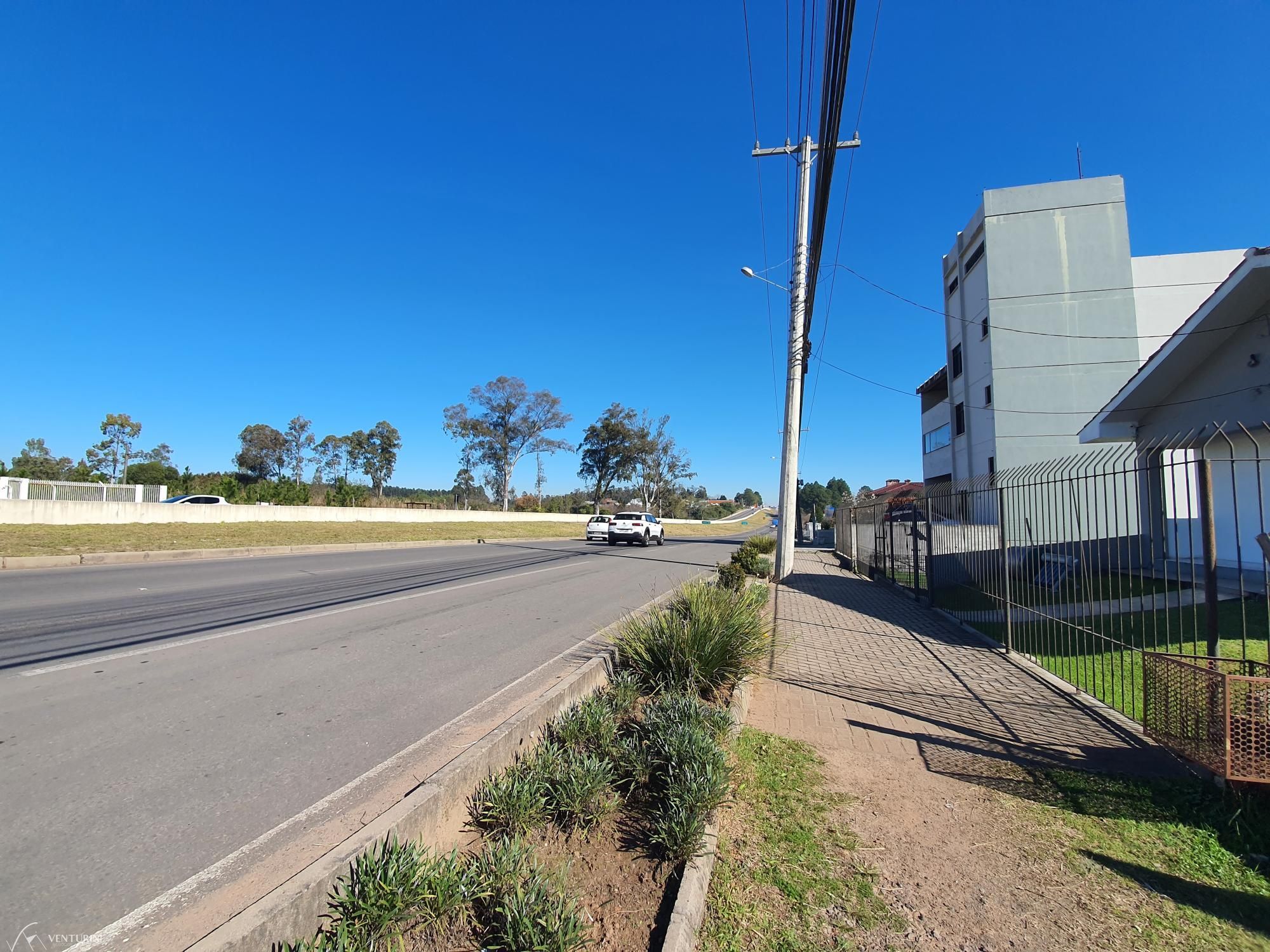 Terreno à venda, 1821m² - Foto 4