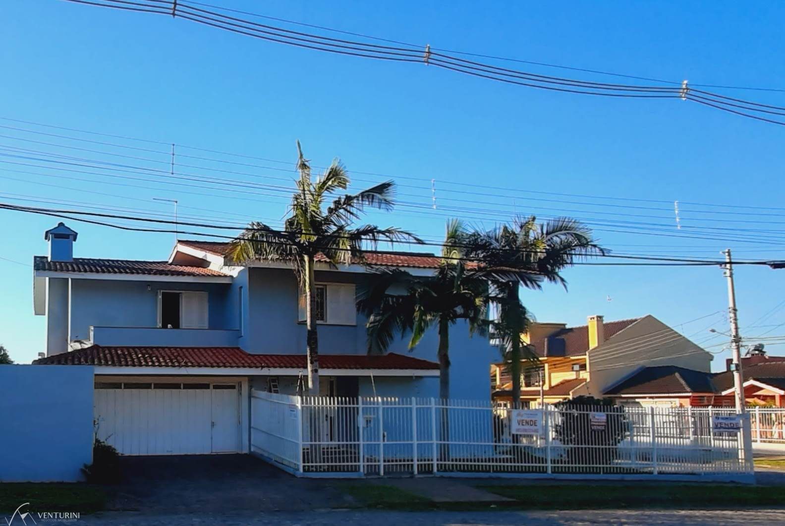 Casa, 4 quartos, 260 m² - Foto 1