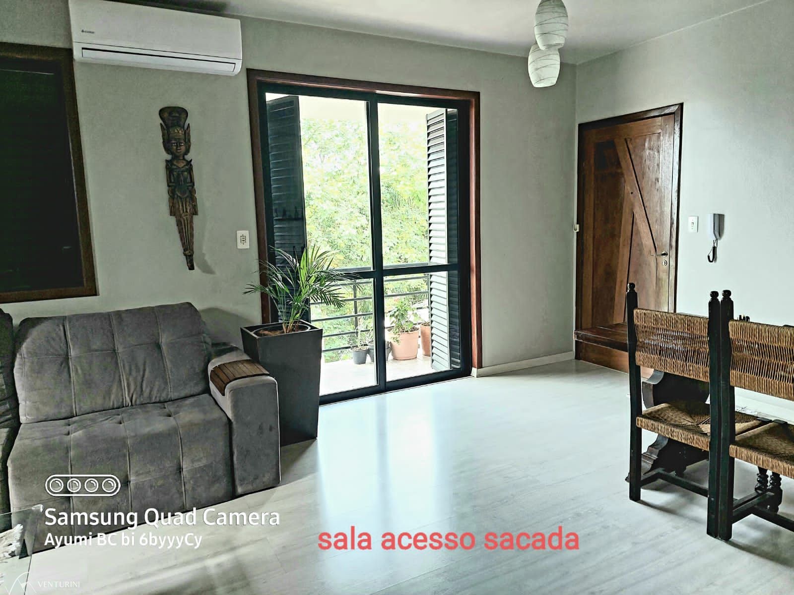 Apartamento à venda com 3 quartos, 150m² - Foto 3