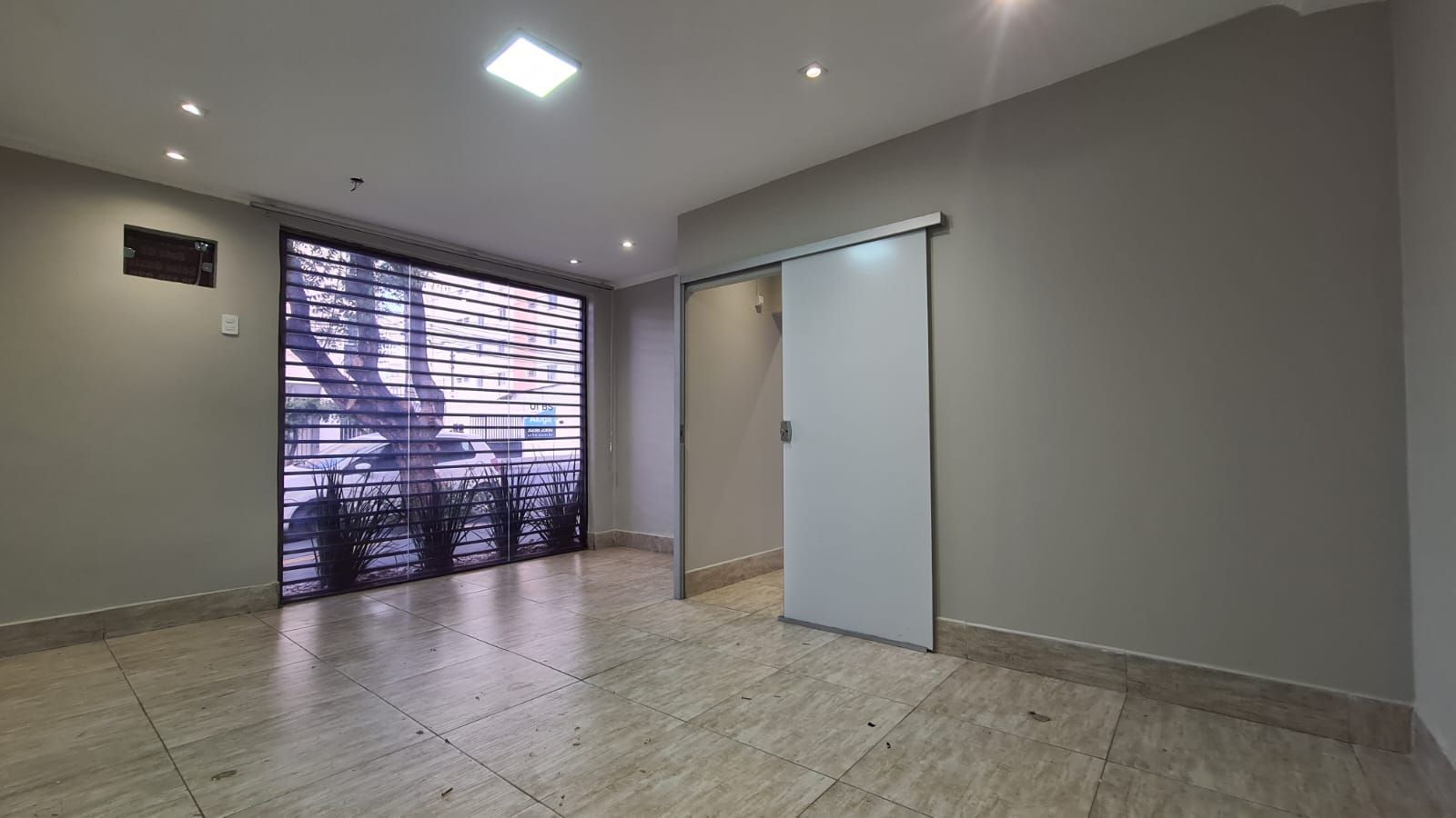 Conjunto Comercial-Sala para alugar com 2 quartos, 40m² - Foto 4