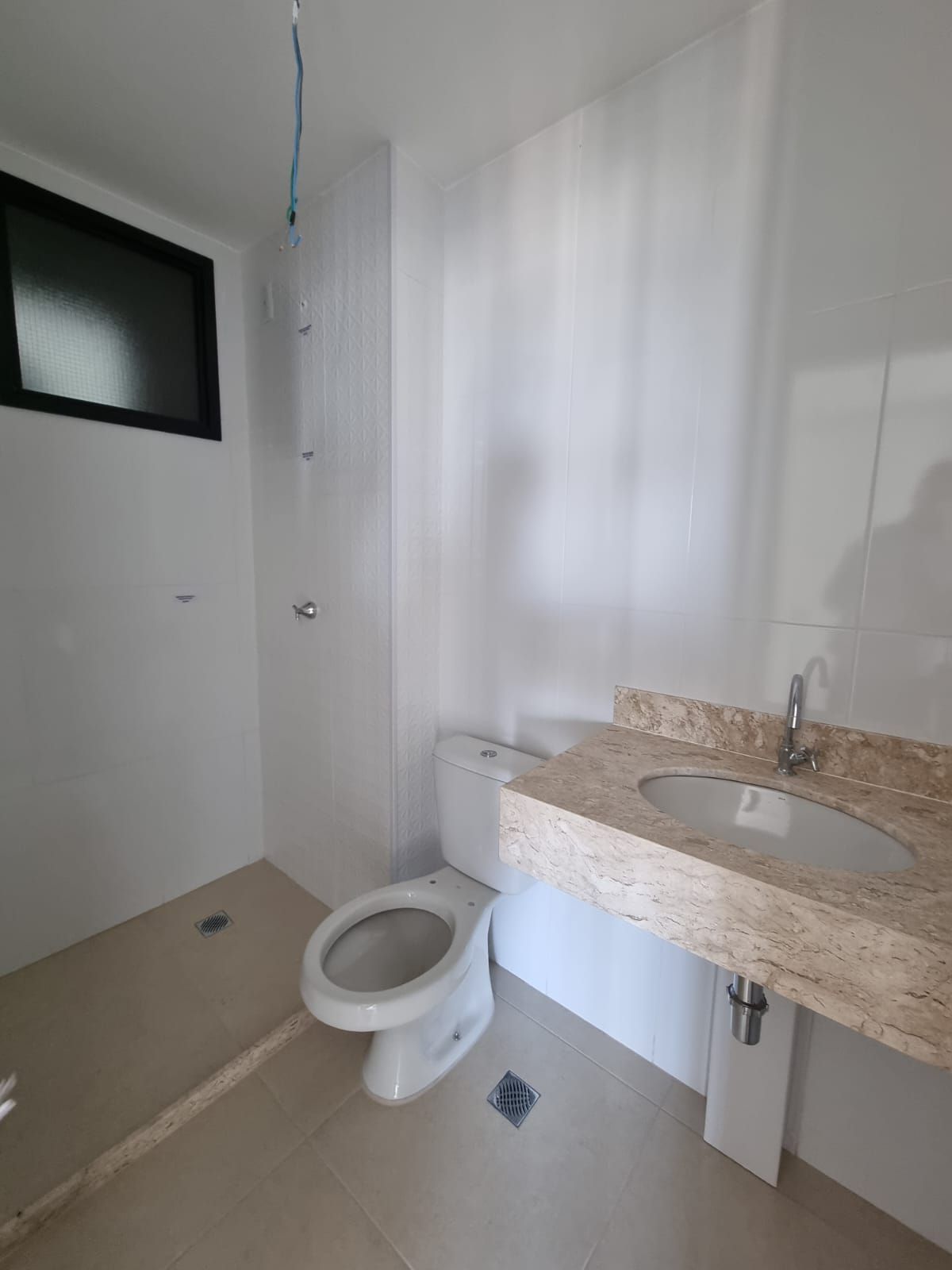 Apartamento à venda com 2 quartos, 64m² - Foto 5