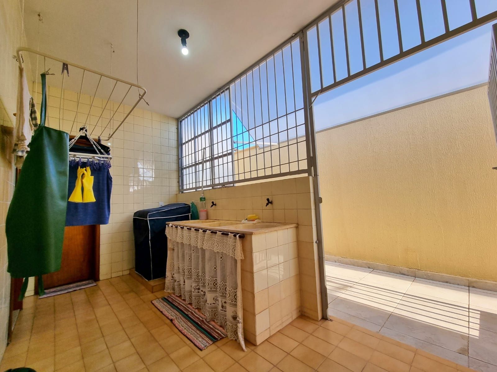 Casa, 4 quartos, 220 m² - Foto 9