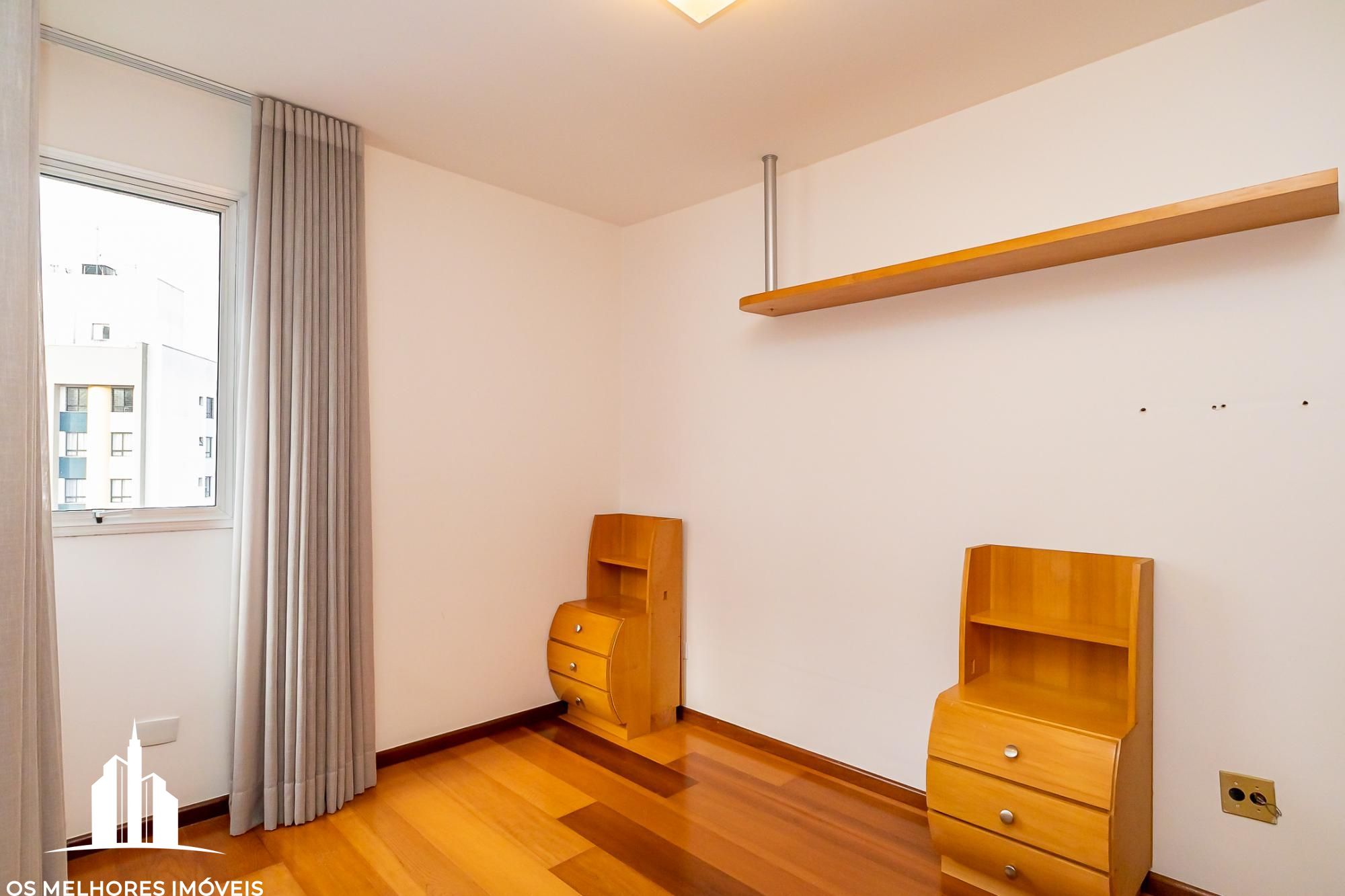 Apartamento à venda com 2 quartos, 63m² - Foto 3